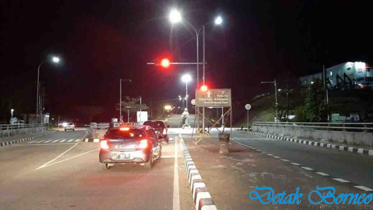 Traffic Light Simpang 4 Mahkota 2 Akhirnya Terpasang