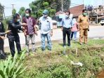 DPRD Kutim dan Perusahaan Tinjau Drainase Yang Mengakibatkan Banjir di Road 9