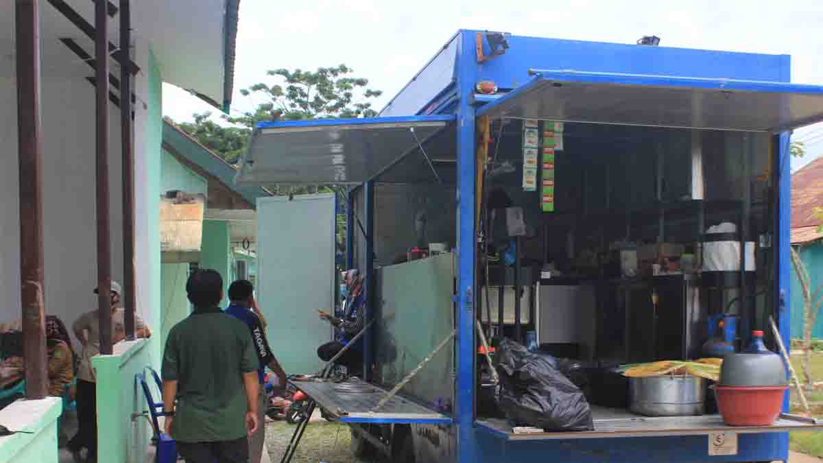 Dapur Rakyat Untuk Warga Isoman Di Sangatta