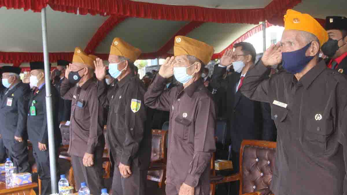 Ardiansyah Pimpin Upacara Hari Pahlawan 10 November