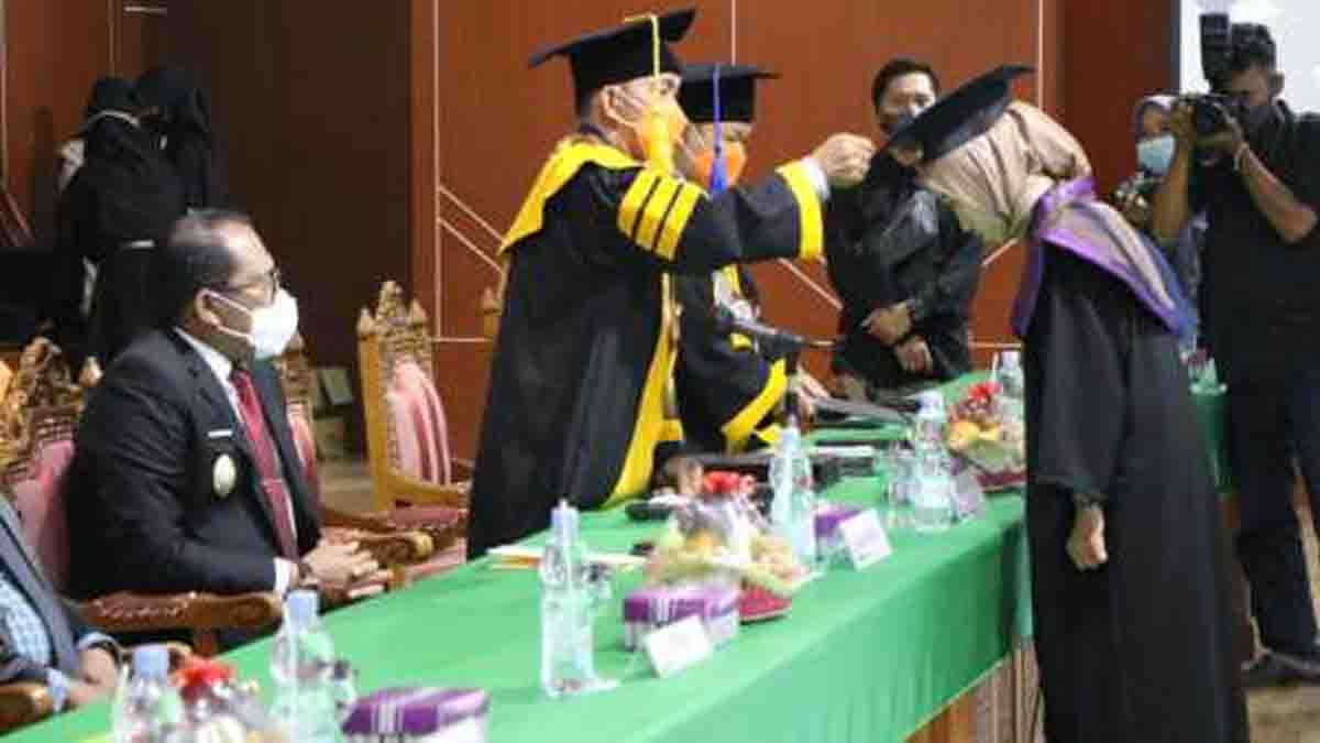 Mahasiswa STAIS Resmi Sandang Gelar S1 Sebanyak 148